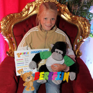 build a bear workshop - make your own teddy bear - gorilla - zoo - outing - birthday party - DIY - embroidery - printing