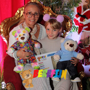 Berefijn - Build a bear workshop - maak je eigen knuffelbeer - teddybeer - regenboog - grootouders - oma - opa - cadeau - kerstmis